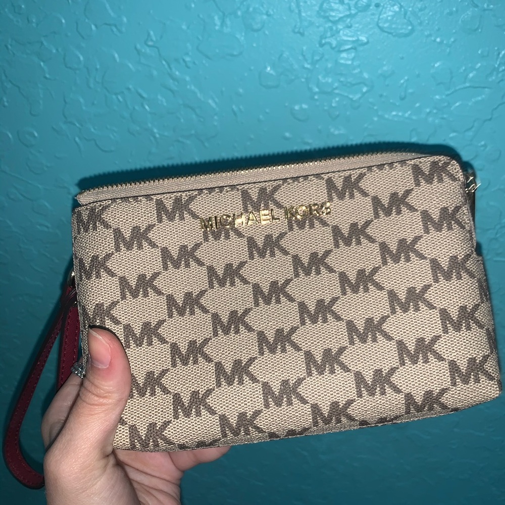 Michael kors Double wristlet- maroon/ cream color